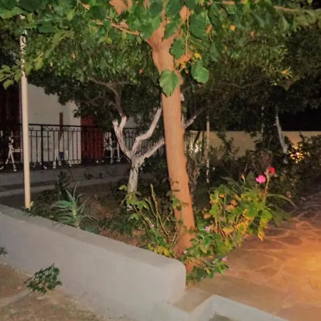 Διαμέρισμα Jenny's House Is Guests' Favorite Part Of Στούπα